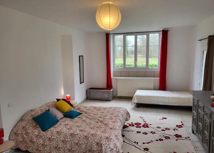 De La Chapelle - Circuit Des 24 - Arnage - 10 Personnes * Spay